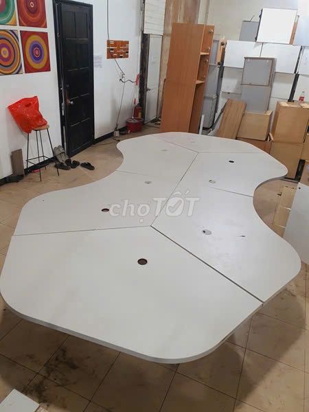 BÀN LÀM VIỆC CỠ LỚN. Mua bán Đồ dùng văn phòng tại Quận 5 Tp Hồ Chí Minh được đăng bởi thanh lý phong hải  hình 2