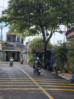 Apartment 330.2 m² · 11 bed · Đường Tân Thới Nhất 5