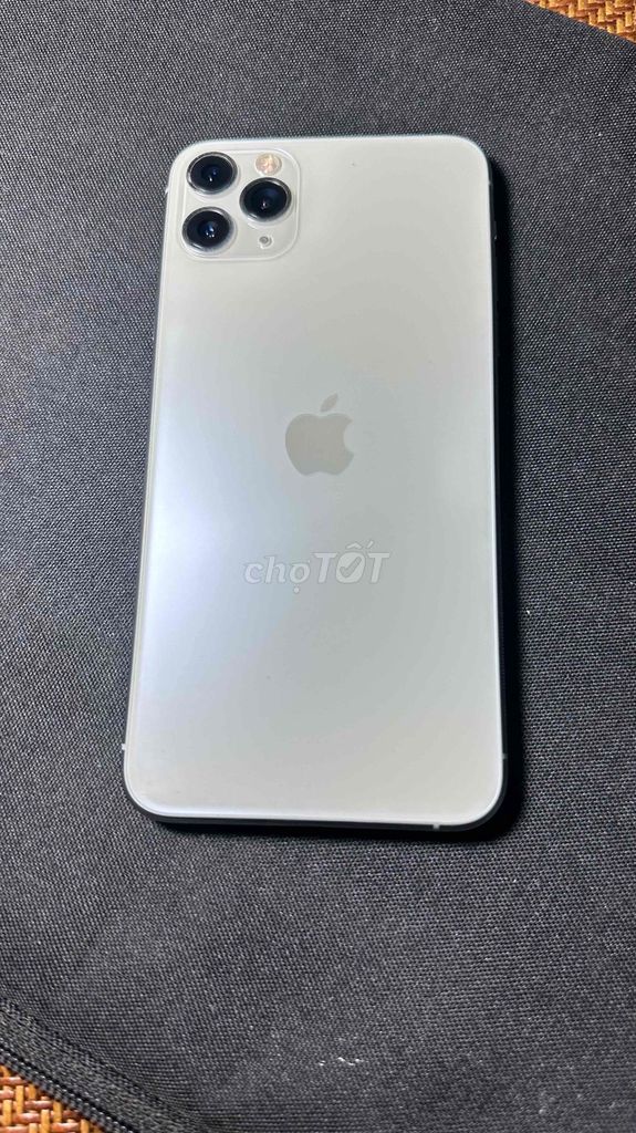 iPhone 11 Pro Max 256GB Bạc. Mua bán Điện thoại tại Quận Bình Thạnh Tp Hồ Chí Minh được đăng bởi Nguyễn Quân hình 1