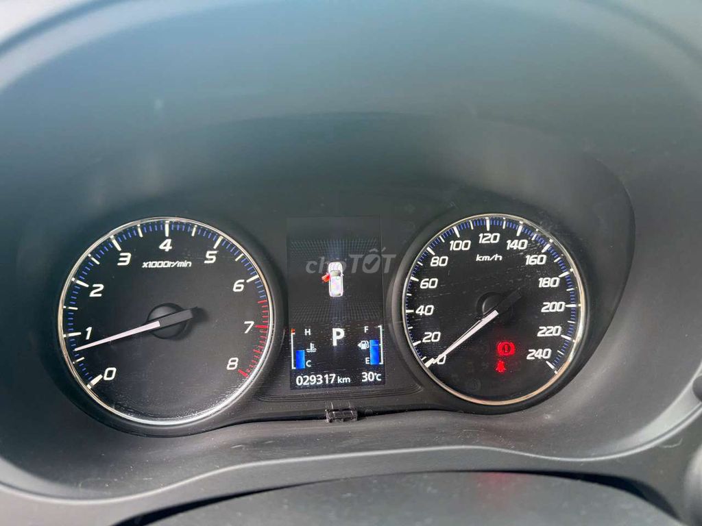 Mitsubishi Outlander CVT 2018 Đỏ - Odo 29300 km. Mua bán Ô tô tại Thành phố Thủ Đức Tp Hồ Chí Minh được đăng bởi Mitsubishi Chính Hãng hình 13