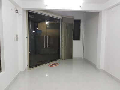 Аренда · 3 комн. · 28 м² · Quận 5, ул. Đường Cao Đạt