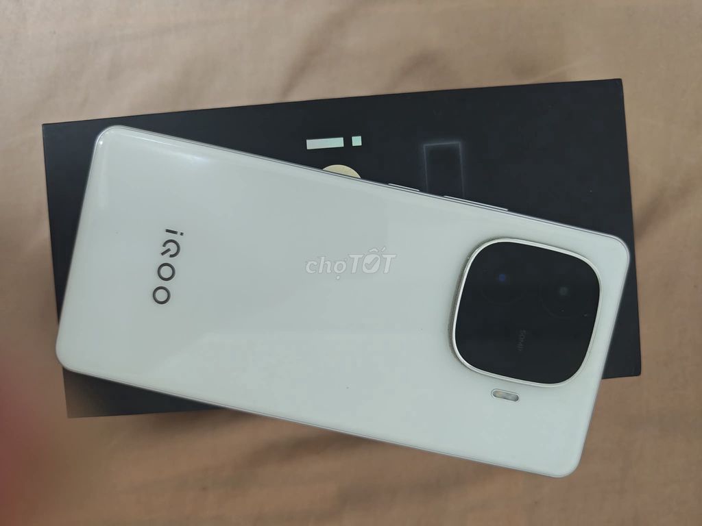 iQOO Z9 256GB Trắng Đã sử dụng. Mua bán Điện thoại tại Quận 6 Tp Hồ Chí Minh được đăng bởi GST hình 1