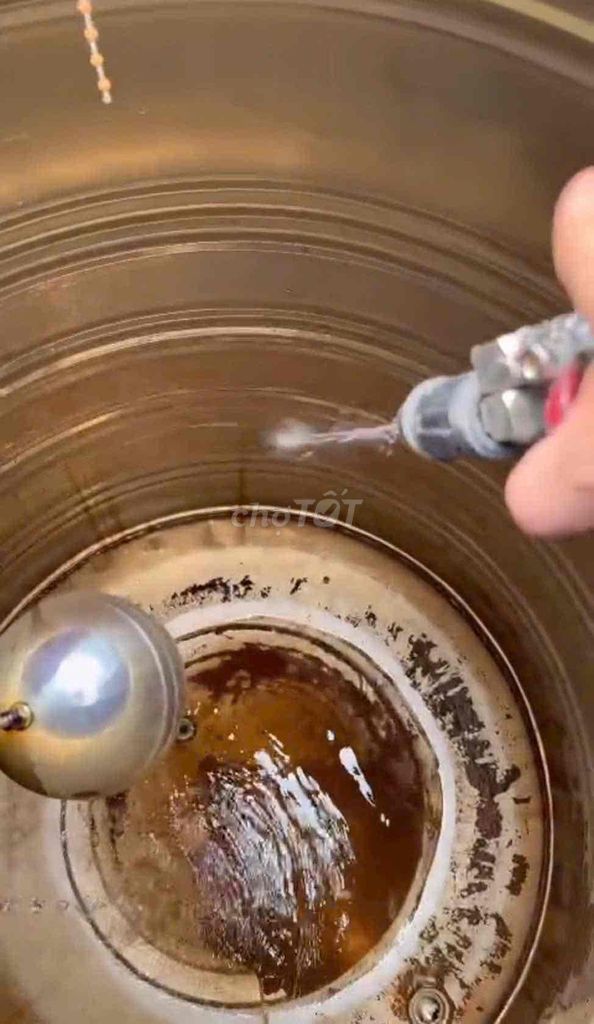 Dịch vụ vệ sinh bồn nước. Dịch vụ tại Quận 12 Tp Hồ Chí Minh được đăng bởi MÁY NƯỚC NÓNG NLMT HẢI ANH hình 1