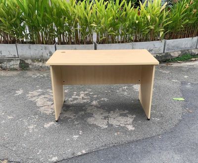 THANH LÝ 40 BÀN LÀM VIỆC HÒA PHÁT – CÒN RẤT MỚI. Mua bán Đồ dùng văn phòng tại Quận Phú Nhuận Tp Hồ Chí Minh được đăng bởi Nguyễn Thanh Trúcc