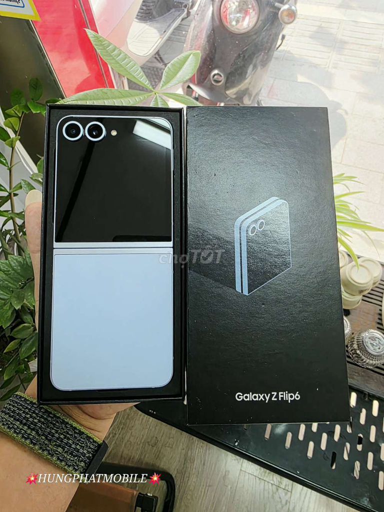 Samsung Z Flip6 5G 256GB Bản SSVN 2 sim fulbox 99%. Mua bán Điện thoại tại Quận Đống Đa Hà Nội được đăng bởi HƯNG PHÁT Mobile hình 1
