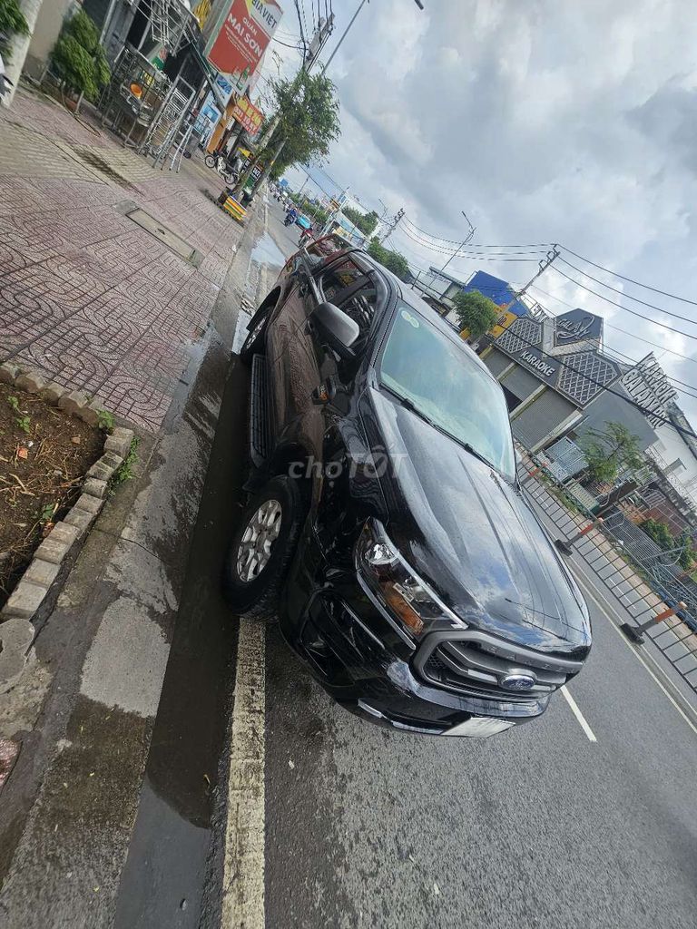 2020 XLS 2.2L 4x2 MT - 150000 km. Mua bán Ô tô tại Huyện Hóc Môn Tp Hồ Chí Minh được đăng bởi Văn sang hình 1