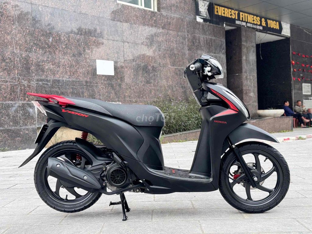 Vision 110fi đen nhám khoá smartkey sơn máy zin. Mua bán Xe máy tại Quận Cầu Giấy Hà Nội được đăng bởi nguyễn bích thuỷ hình 4