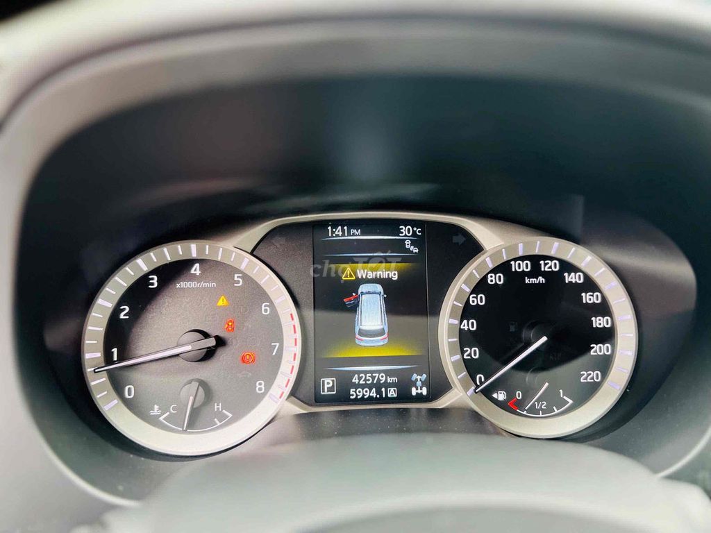 NISSAN TERRA V 4x4. Mua bán Ô tô tại Quận Tân Phú Tp Hồ Chí Minh được đăng bởi Thuý Thanh hình 4