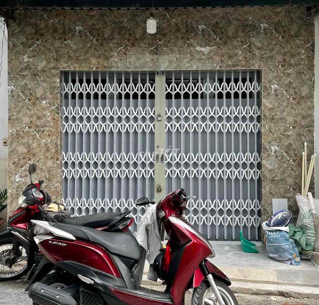 Cho thuê nguyên căn nhà mới 80m2 HXH tại Văn Cao, Tân Phú