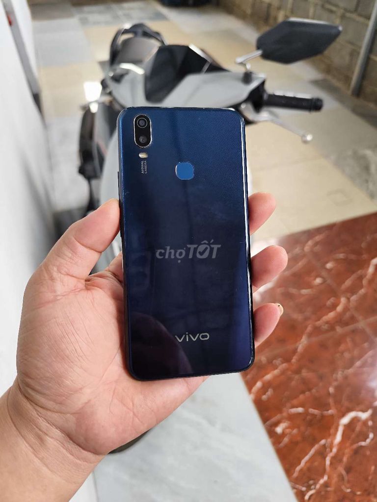 Bán điện thoại Vivo Y11 full chức năng . Mua bán Điện thoại tại Thành phố Buôn Ma Thuột Đắk Lắk được đăng bởi Phan Quân hình 1