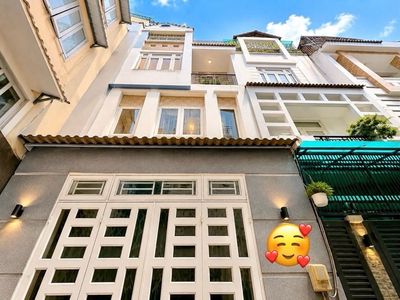 BÁN NHÀ ĐƯỜNG NGÔ ĐỨC KẾ GIÁ 9.7 TỶ