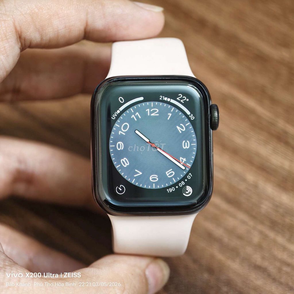 Apple Watch Series 4 Vỏ thép Đen. Mua bán Thiết bị đeo thông minh tại Thành phố Hòa Bình Hòa Bình được đăng bởi Bảo Khánh IWatch hình 1