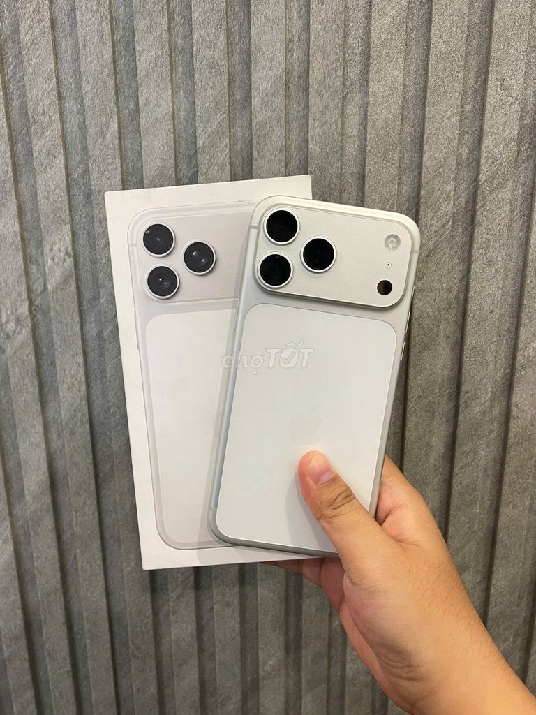 iPhone 17 Promax Bạc 256Gb VN BH T04.2027. Mua bán Điện thoại tại Quận Tân Bình Tp Hồ Chí Minh được đăng bởi Đăng Khoa Store hình 1