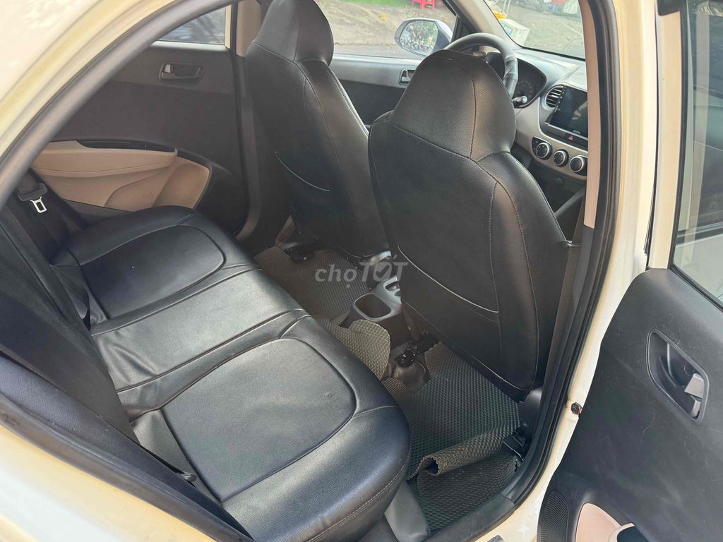 Hyundai Grand i10 2016 Trắng. Mua bán Ô tô tại Quận Bình Tân Tp Hồ Chí Minh được đăng bởi  Mãnh hình 15