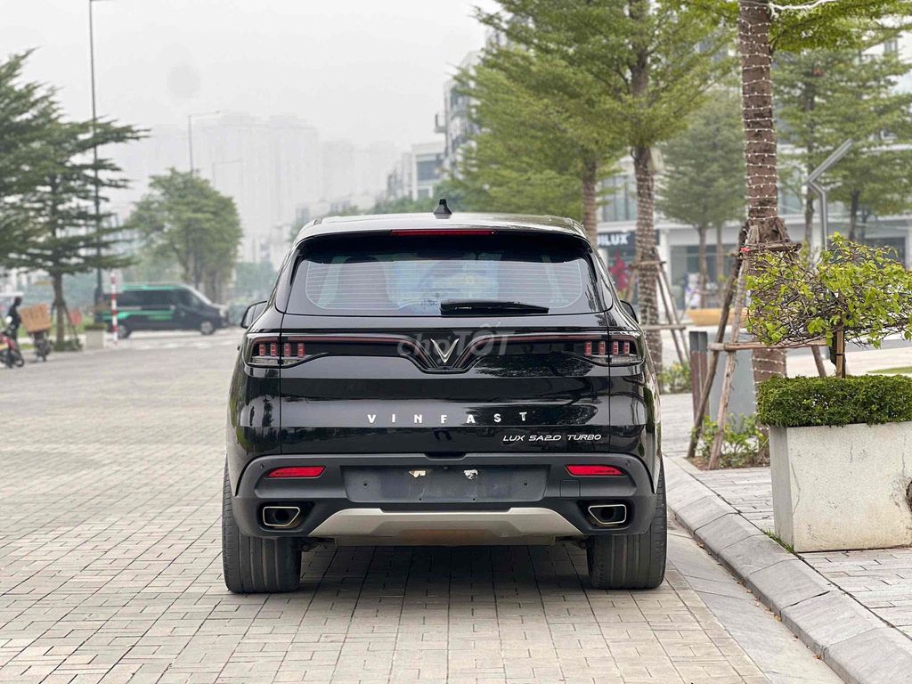 VinFast Lux SA 2020 Base Đen. Mua bán Ô tô tại Quận Thanh Xuân Hà Nội được đăng bởi Cường Auto 266 hình 6
