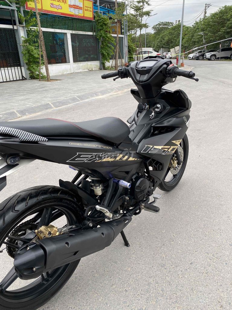 Siêu Mới Exciter 150 chính chủ máy zin 100%. Mua bán Xe máy tại Quận Nam Từ Liêm Hà Nội được đăng bởi minh hình 10