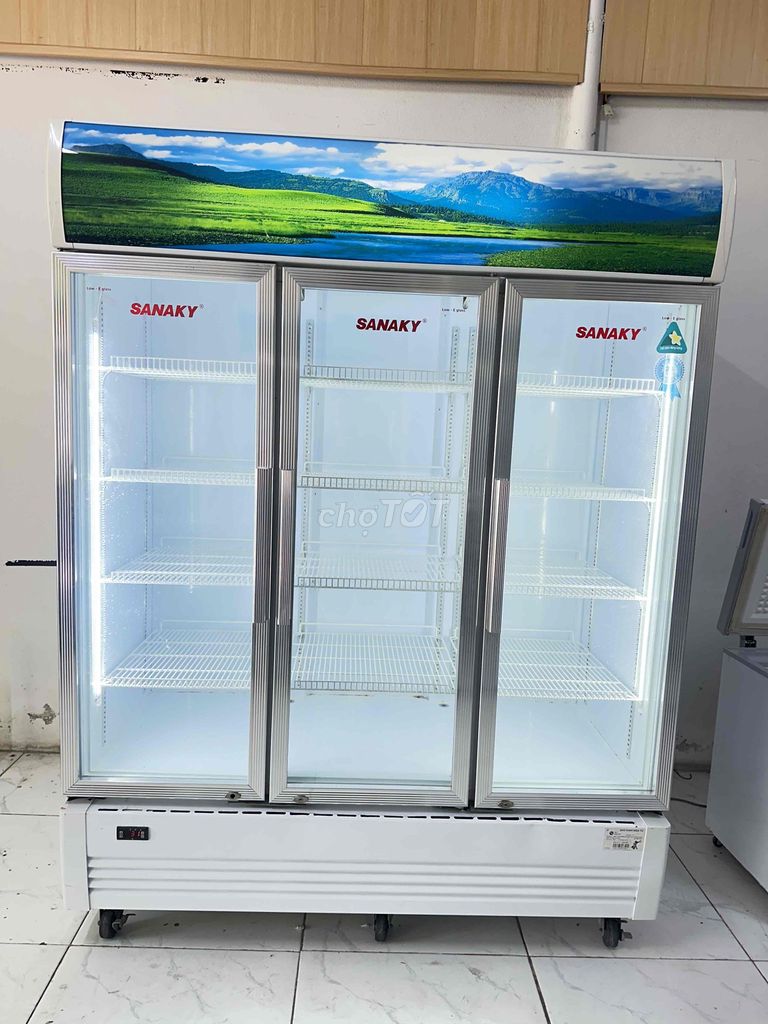 Tủ mát SANAKY VH - 1520HP 1400L. Mua bán Tủ lạnh tại Quận Cẩm Lệ Đà Nẵng được đăng bởi Điện máy thanh lý  hình 1