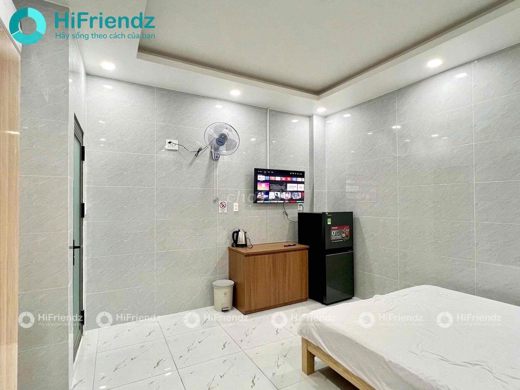 🏠Nhà mới 100% full nội thất thang máy tận phòng- gần cầu nguyễn văn cừ