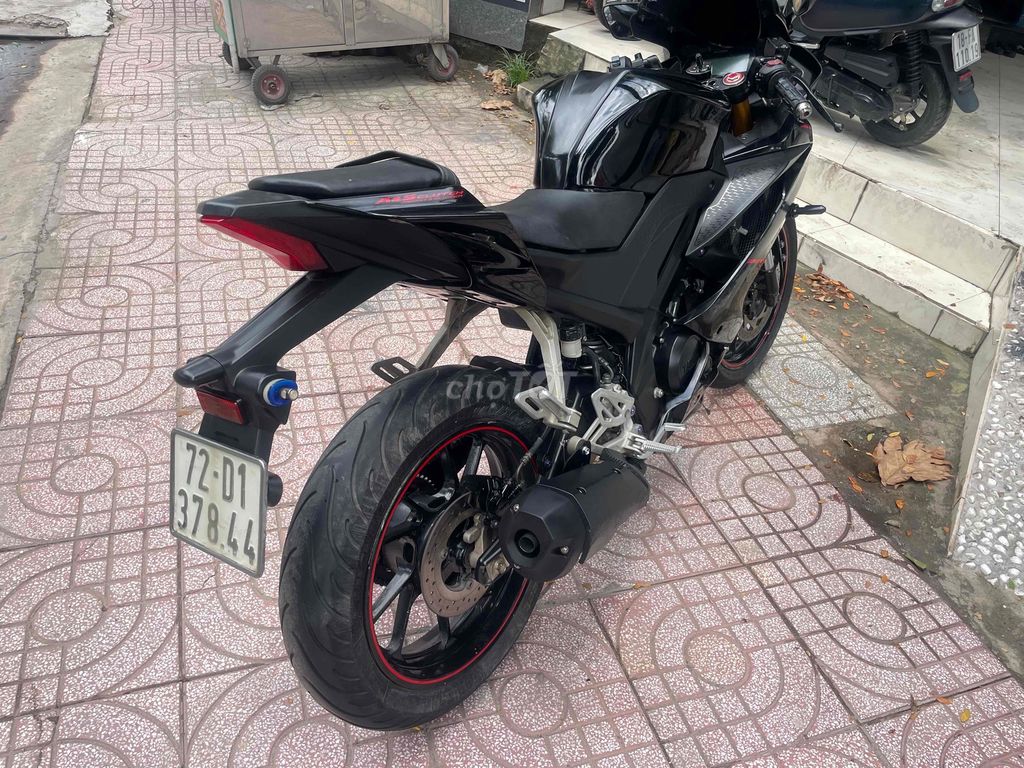 Yamaha R15V3 2018 máy zin biển số 72. Mua bán Xe máy tại Huyện Bình Chánh Tp Hồ Chí Minh được đăng bởi Phong Vũ hình 4