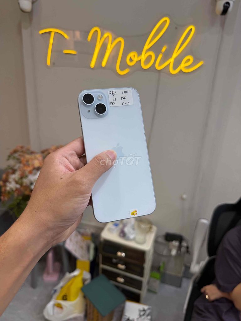 15 Plus 128Gb Quốc Tế zin all vỏ phảy xanh. Mua bán Điện thoại tại Quận Thanh Xuân Hà Nội được đăng bởi Ngô Tráng T Mobile hình 1