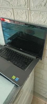 Cần bán xác laptop dell corei7