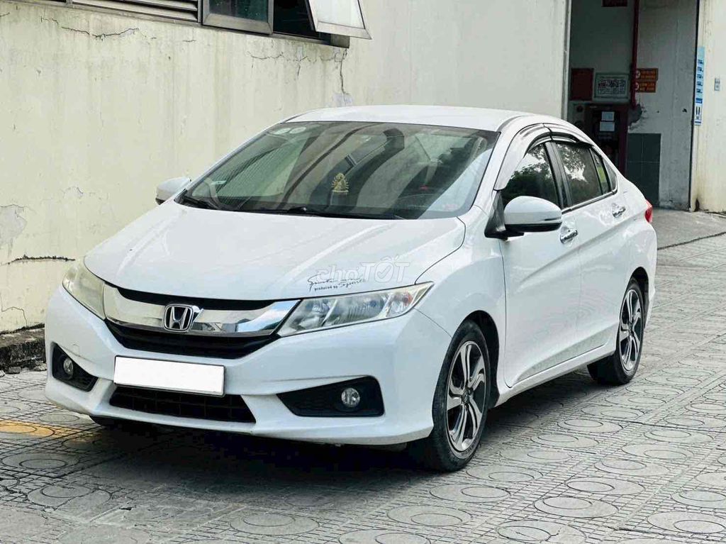 Honda City 1.5 AT 2015 Белый красивый автомобиль без недостатков