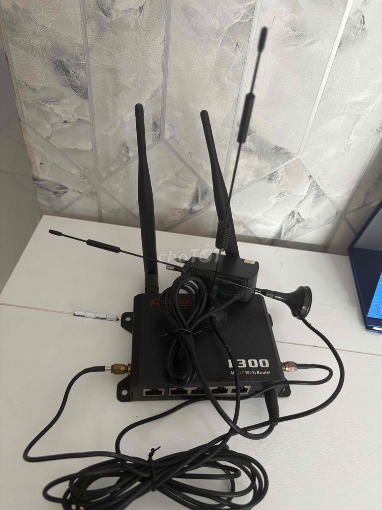 Bộ định tuyến Wi-Fi 4g kèm sim. Mua bán Phụ kiện (Màn hình, Chuột...) tại Thành phố Phan Thiết Bình Thuận được đăng bởi Nguyễn Thuỳ Lâm hình 1