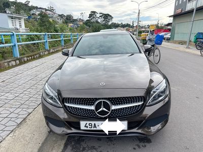 Mercedes Benz C Class 2018 C200 - 77000 km. Mua bán Ô tô tại Thành phố Đà Lạt Lâm Đồng được đăng bởi Nhà Đất Đà Lạt 6789 hình 1