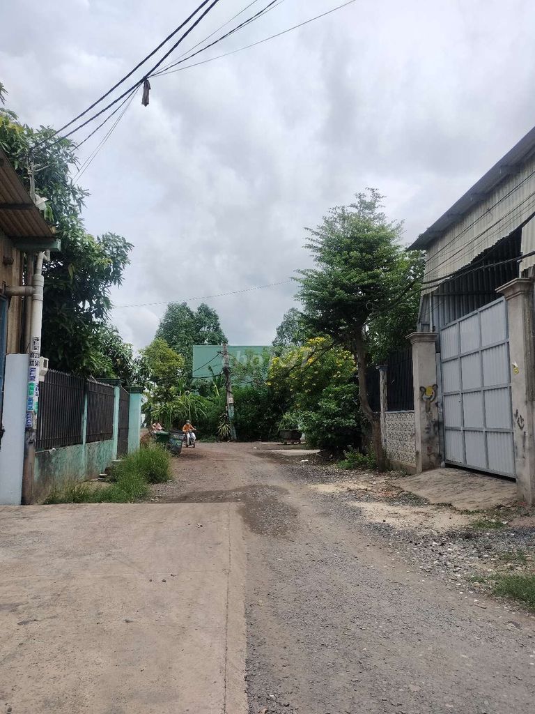 Xưởng góc thoáng,đường xe tải,gần đường Nguyễn Thị thử.