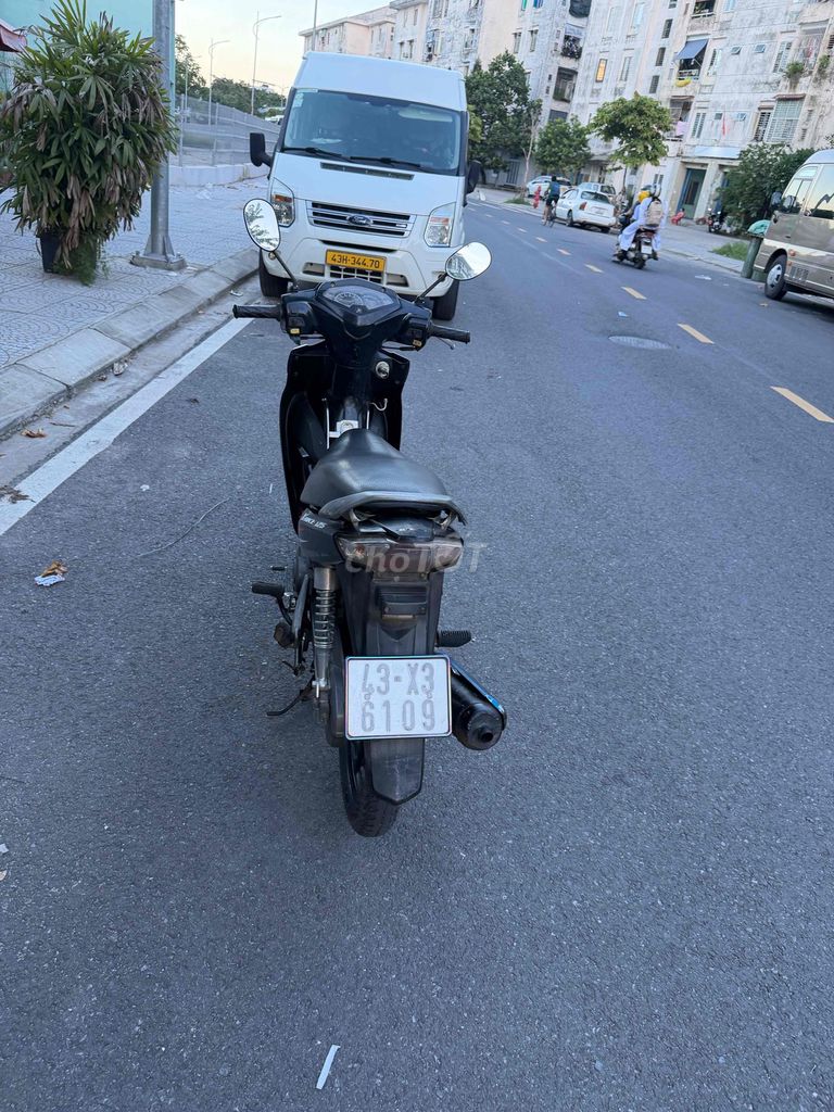Suzuki Xbiker 125, черный, полуавтомат