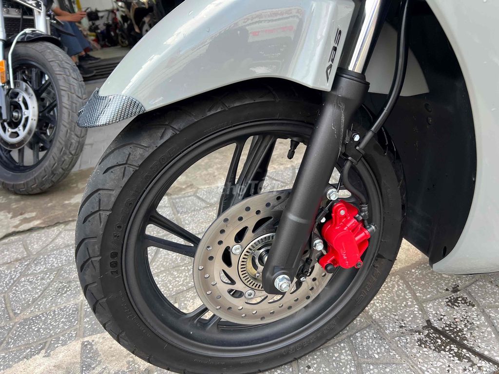 Sh 160 ABS 2023 (xe lướt )❇️Đồng Moto Đà Lạt❇️. Mua bán Xe máy tại Thành phố Đà Lạt Lâm Đồng được đăng bởi ĐỒNG MOTOR 2  cá nhân hình 4