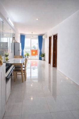 Bán gấp căn hộ 8x plus sổ hồng . 63m ít nội thất