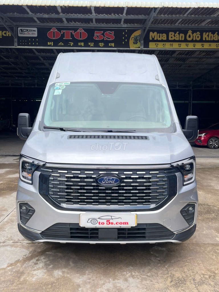 Ford Transit 2025 Серебристый 62.000 км