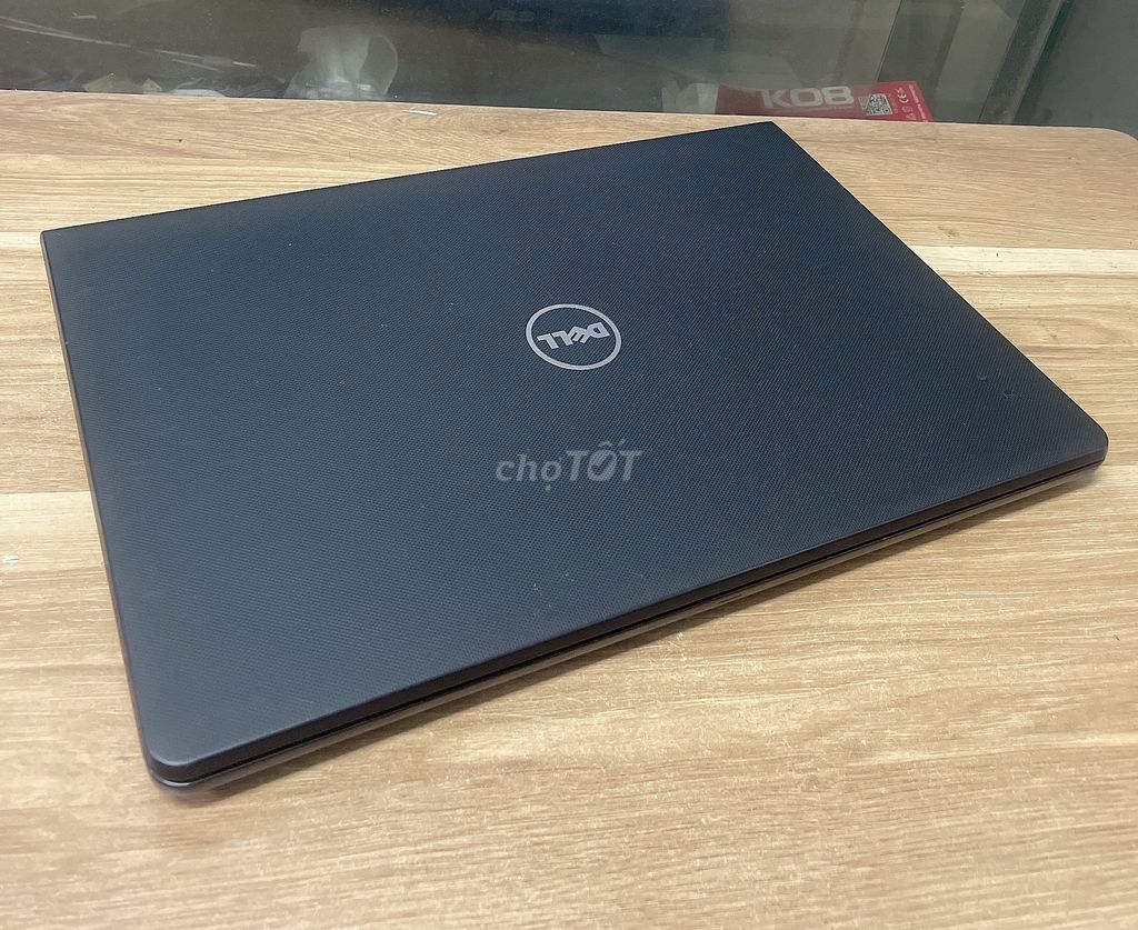 Dell V3578 i5-8250/8Gb/SSD 128+500Gb/Vga rời/15FHD