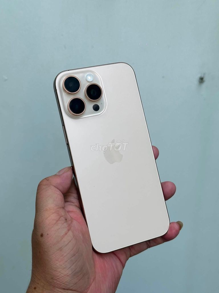 Apple iPhone 16 Pro Max 256GB Vàng Đã sử dụng. Mua bán Điện thoại tại Quận 1 Tp Hồ Chí Minh được đăng bởi Hội Đồ Điện Tử hình 1
