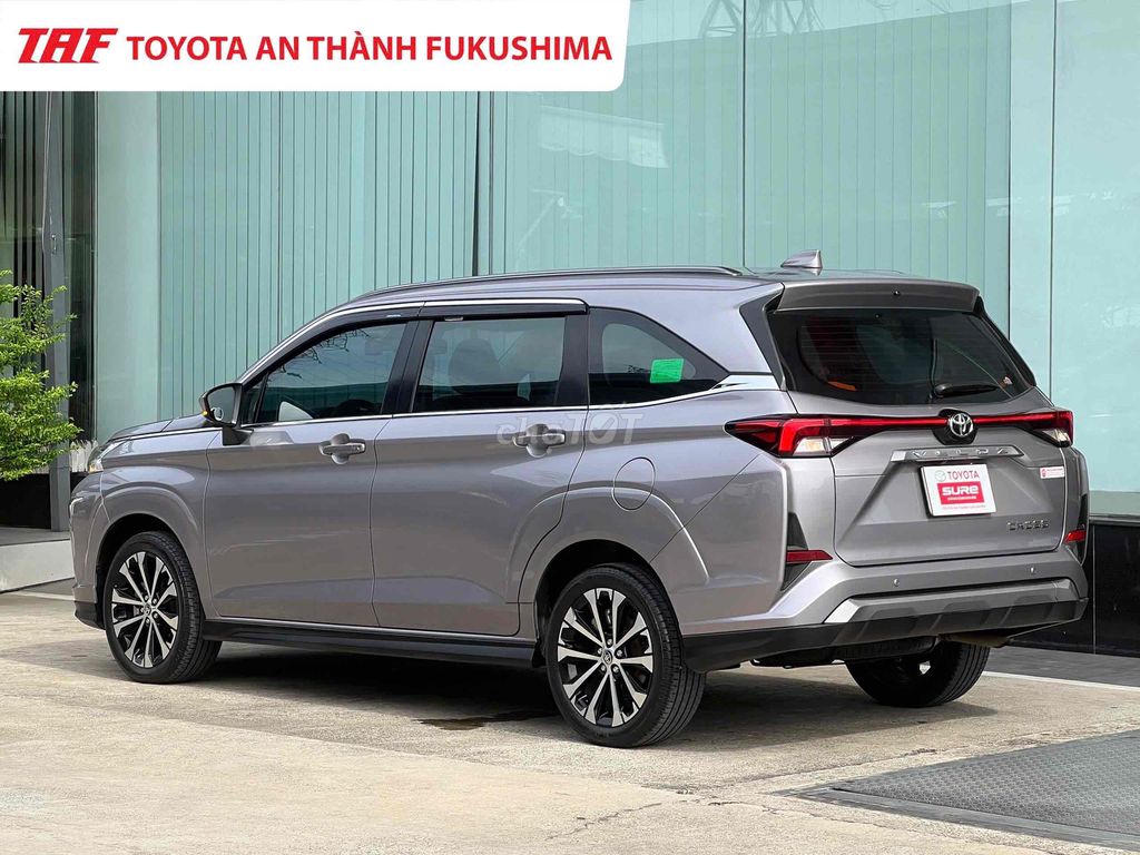 Toyota Veloz CVT Top 2022 - 20768 km