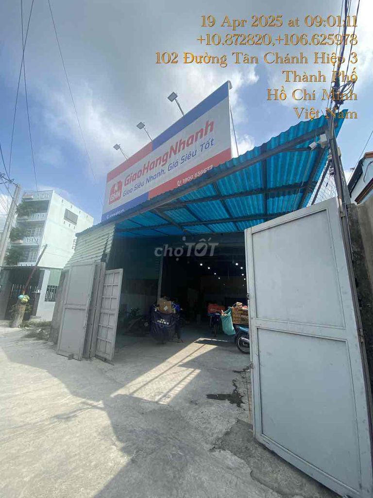 TUYỂN DỤNG NV GIAO HÀNG QUẬN 12 CÓ LƯƠNG ĐẢM BẢO. Việc làm Tài xế giao hàng xe máy tại Quận 12 Tp Hồ Chí Minh được đăng bởi Huyền hình 1