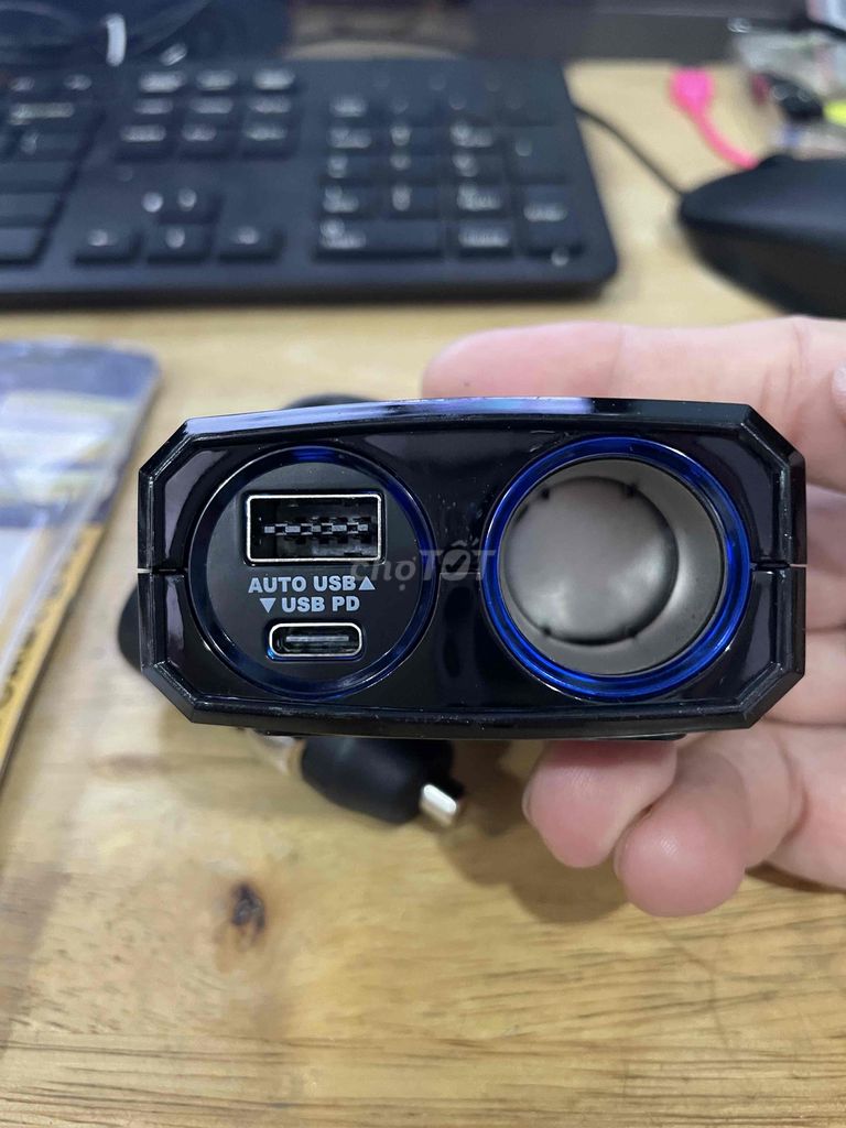 Bộ tẩu sạc nhanh đa năng chính hãng Nhật cực tốt!