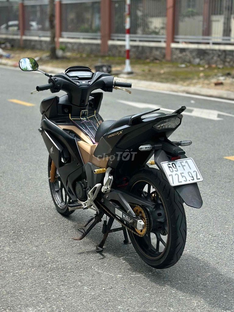 HONDA WINNER V3 – MÁY ZIN ÊM – GIÁ TỐT. Mua bán Xe máy tại Thị xã Tân Uyên Bình Dương được đăng bởi Hồ Hoàng Cảnh   hình 2