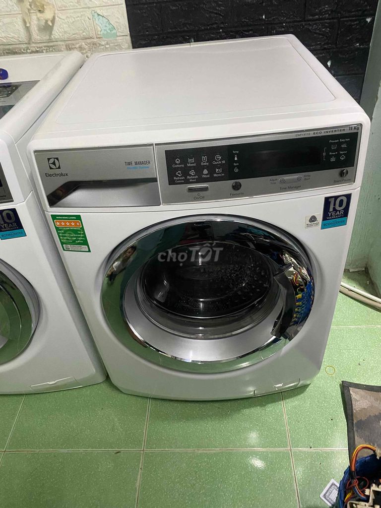 Máy giặt Electrolux 11kg inverter mới 98%