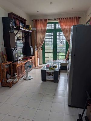Cần cho thuê căn hộ