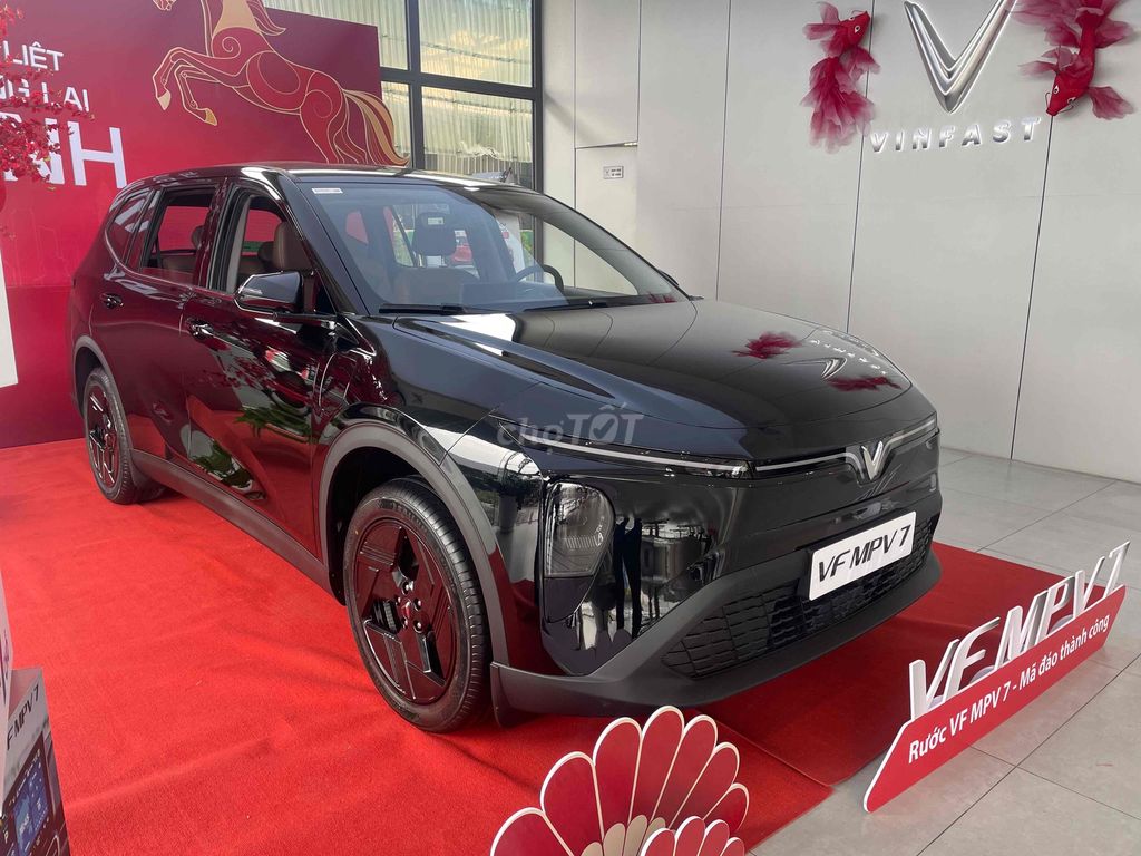 Vinfast Vf Mpv 7 2026 photo 4