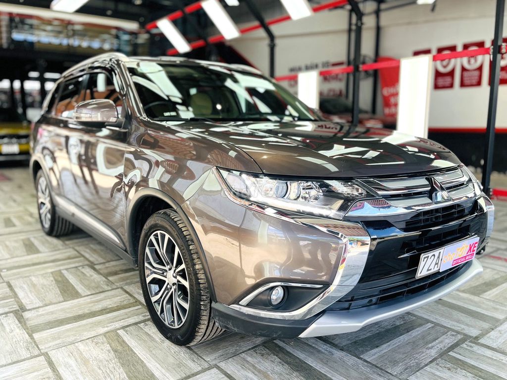 Mitsu Outlander 2018 2.0CVT - 68,000km Chuẩn Zin