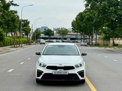 Kia Cerato 2020 1.6 AT Deluxe - 79000 km. Mua bán Ô tô tại Quận Long Biên Hà Nội được đăng bởi Thế Anh