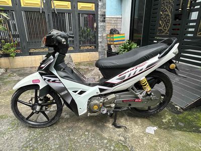 Sirrius kiễng giấy tờ đày đủ. Mua bán Xe máy tại Quận Bình Thạnh Tp Hồ Chí Minh được đăng bởi Nguyễn thị ngọc yến