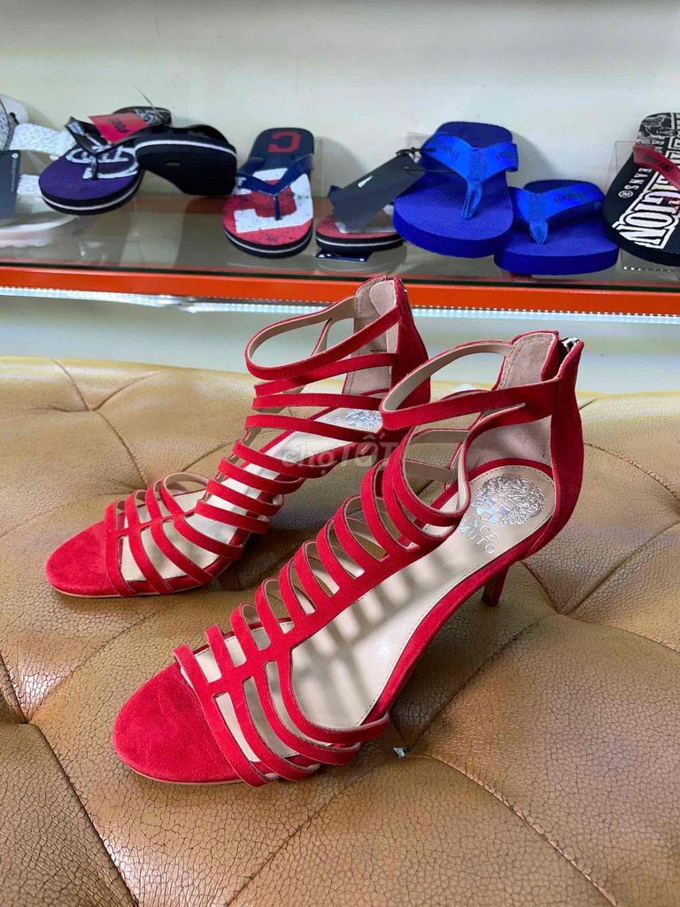 Giày sandal nữ Vince Camuto Đỏ. Mua bán Giày dép tại Huyện Thống Nhất Đồng Nai được đăng bởi Lâm thiên đường hàng hiệu hình 1
