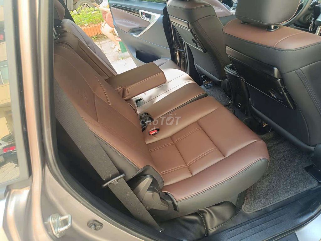 2018 2.0G - 11900 km. Mua bán Ô tô tại Quận Cầu Giấy Hà Nội được đăng bởi Hà Châu Tuyền hình 16