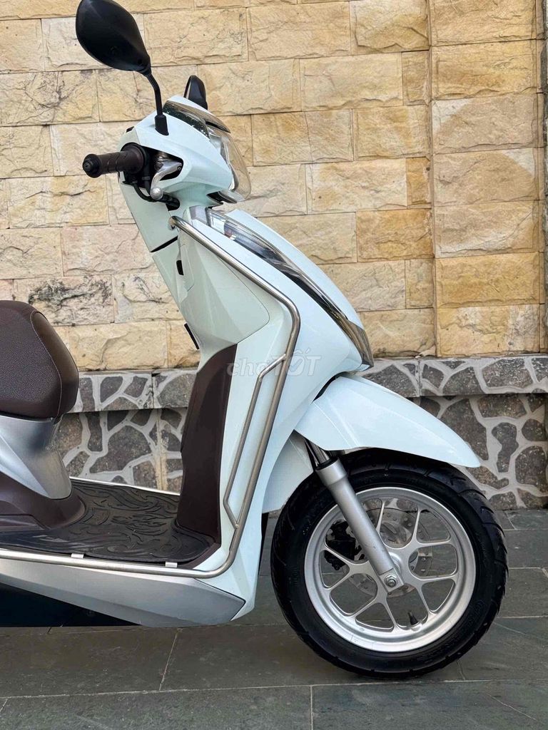 Lead 125fi đèn led  khoá smartkey cuối 2019 , 1chu. Mua bán Xe máy tại Quận Cầu Giấy Hà Nội được đăng bởi nguyễn bích thuỷ hình 10