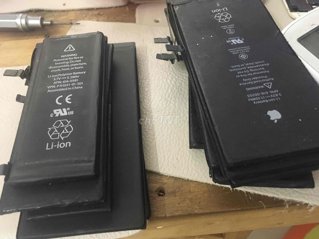 Pin tháo iphone 4s 5 5s 5c 5se 6 6s 6+ 6s+ 8 7+sẵn