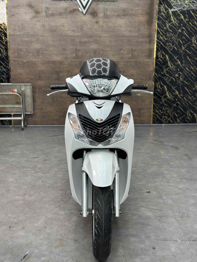 SH125 2014 up áo Ý, góp trả trước 15tr bao nợ xấu. Mua bán Xe máy tại Quận Tân Phú Tp Hồ Chí Minh được đăng bởi bình đoàn exciter BÁN TRẢ GÓP hình 3